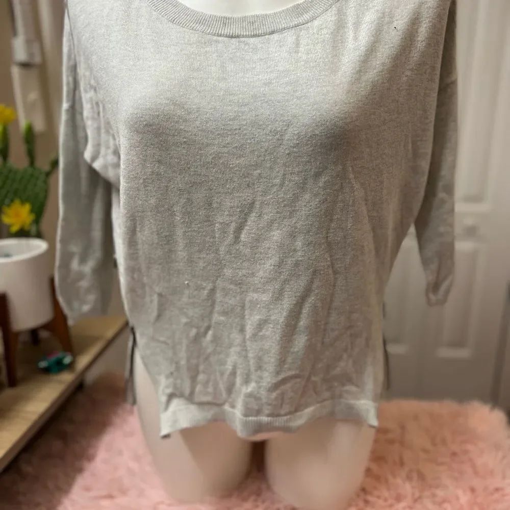 Express sweater - Picture 2 of 8